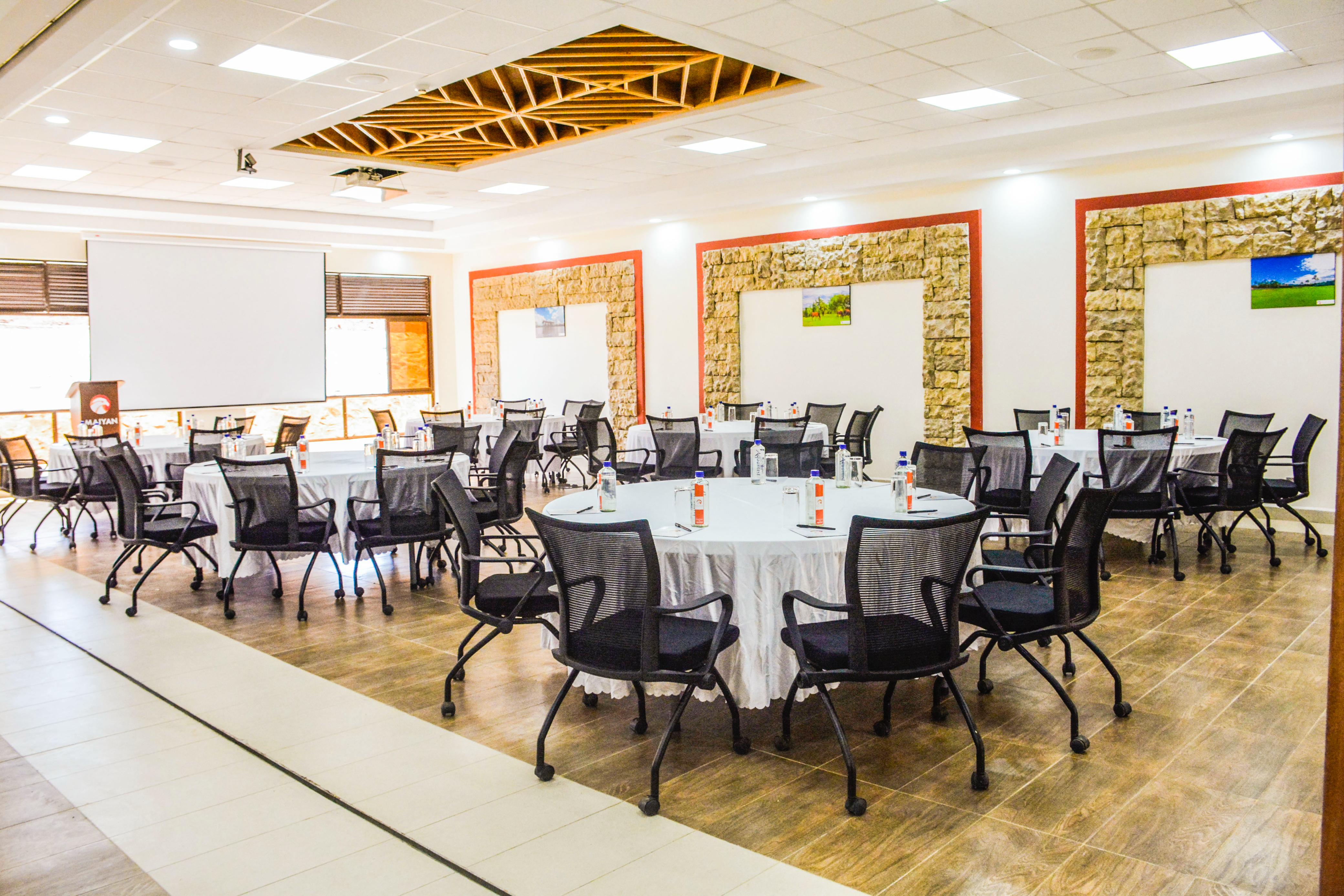 Naserian Grand Ballroom Slide 4